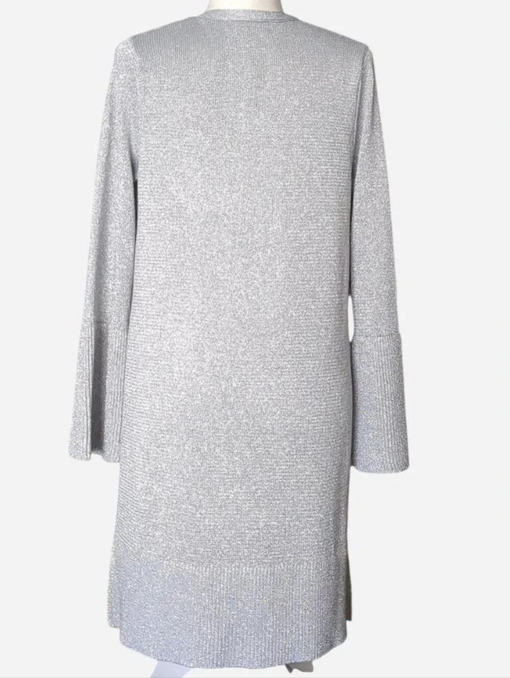✨ STUNNING CALVIN KLEIN COLLECTOR’S PIECE SILVER SIZE M✨